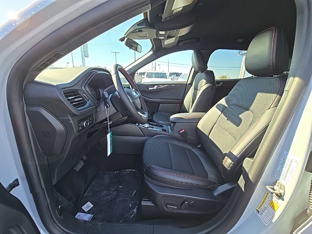 New 2026 Ford Escape ST-Line Select image 10