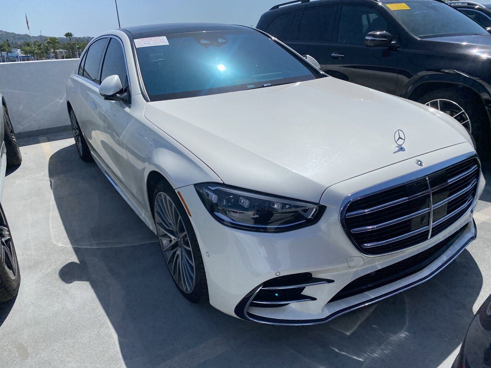 Used 2023 Mercedes-Benz S 580 4MATIC Sedan image 2