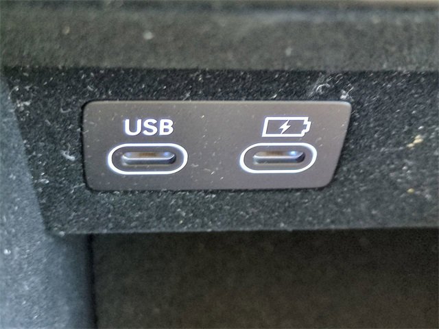 Certified 2026 Genesis GV70 2.5T Select image 22