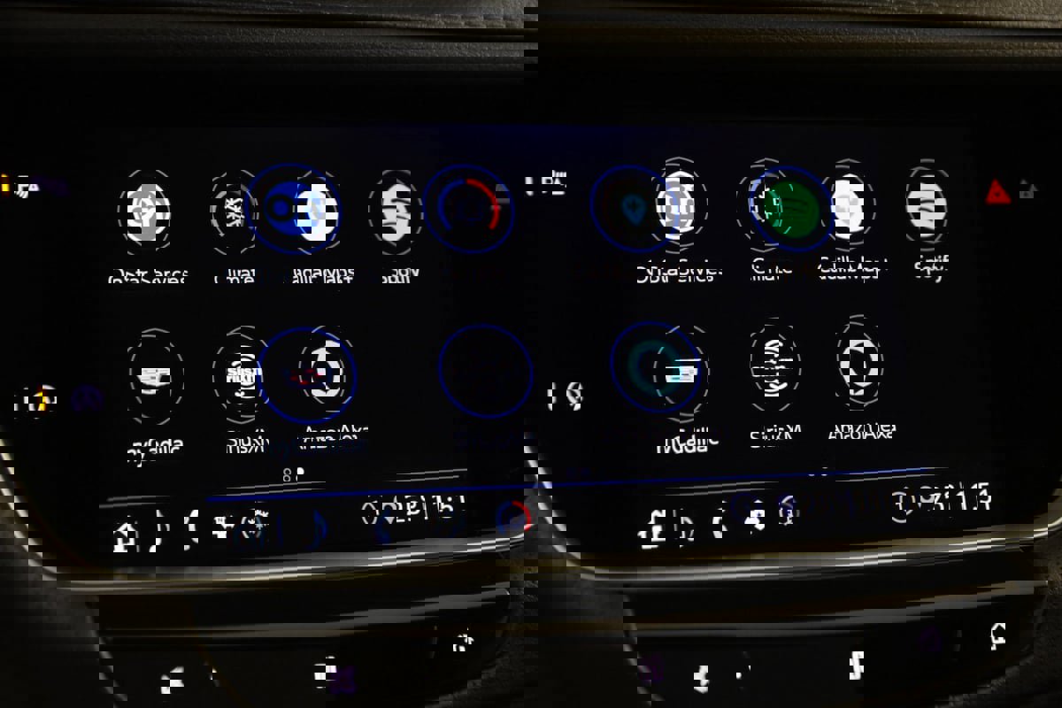 Used 2020 Cadillac XT5 Premium Luxury image 33