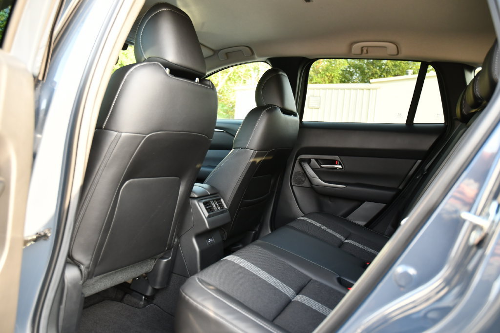 New 2026 MAZDA CX-50 AWD 2.5 S w/ Select Package image 18