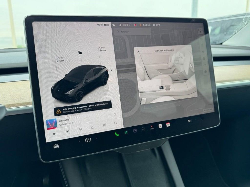 Used 2024 Tesla Model Y Performance image 19