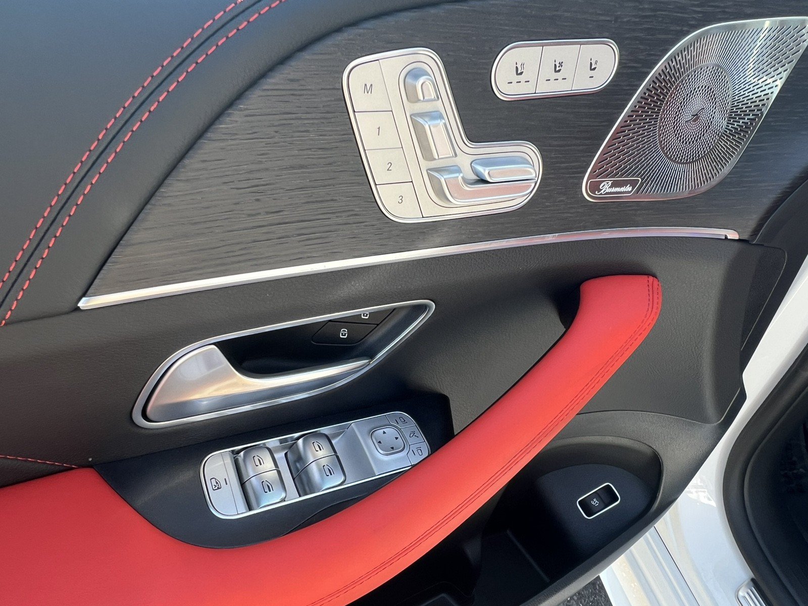 New 2026 Mercedes-Benz GLE 53 AMG 4MATIC Coupe image 13
