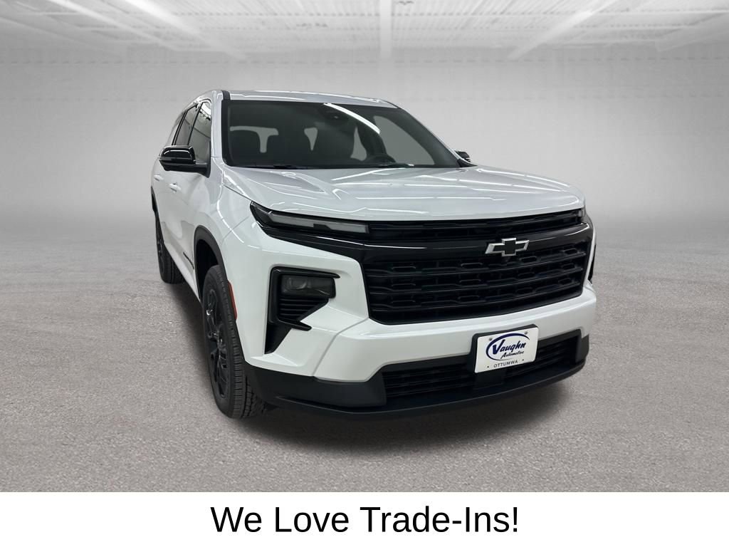 New 2026 Chevrolet Traverse LT w/ Midnight/Sport Edition video 2