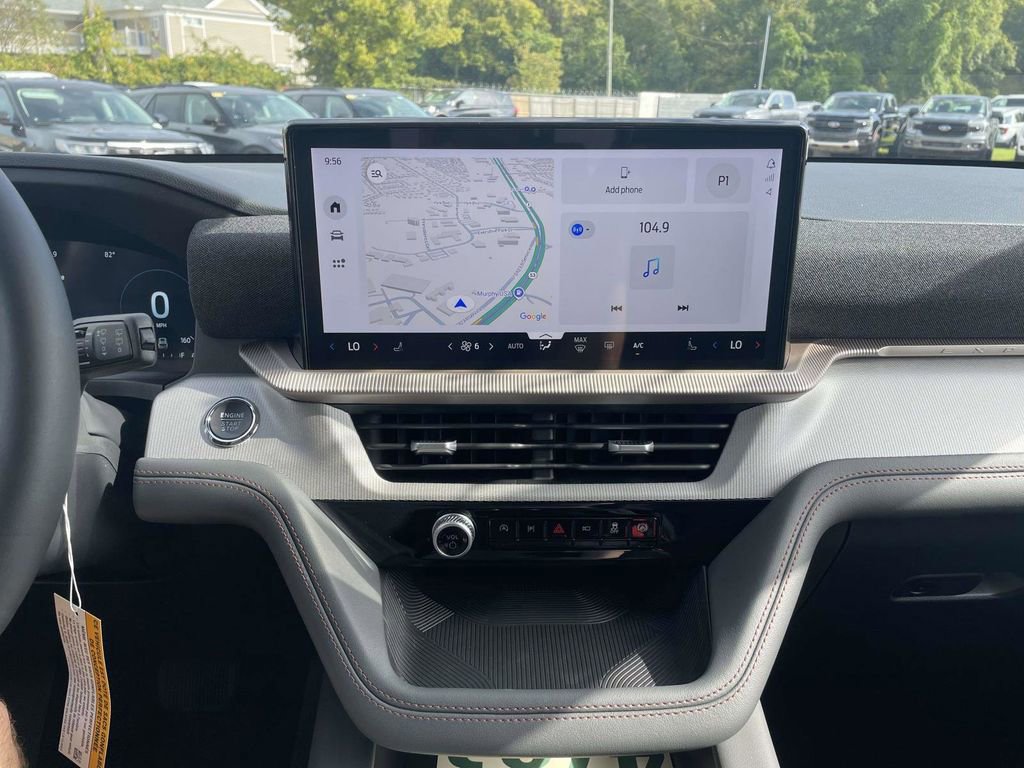 New 2025 Ford Explorer Active image 22