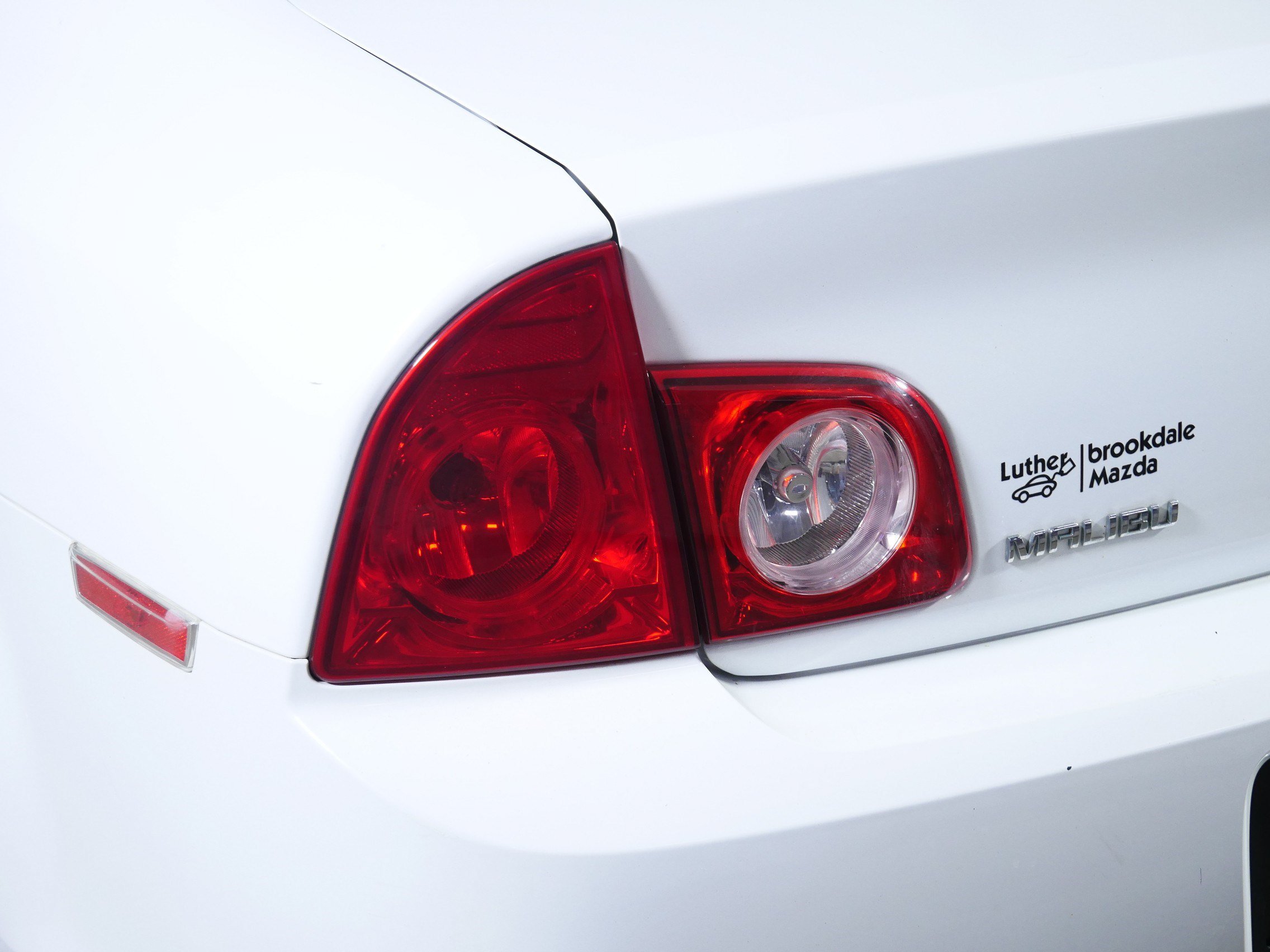 Used 2011 Chevrolet Malibu LS FWD image 17