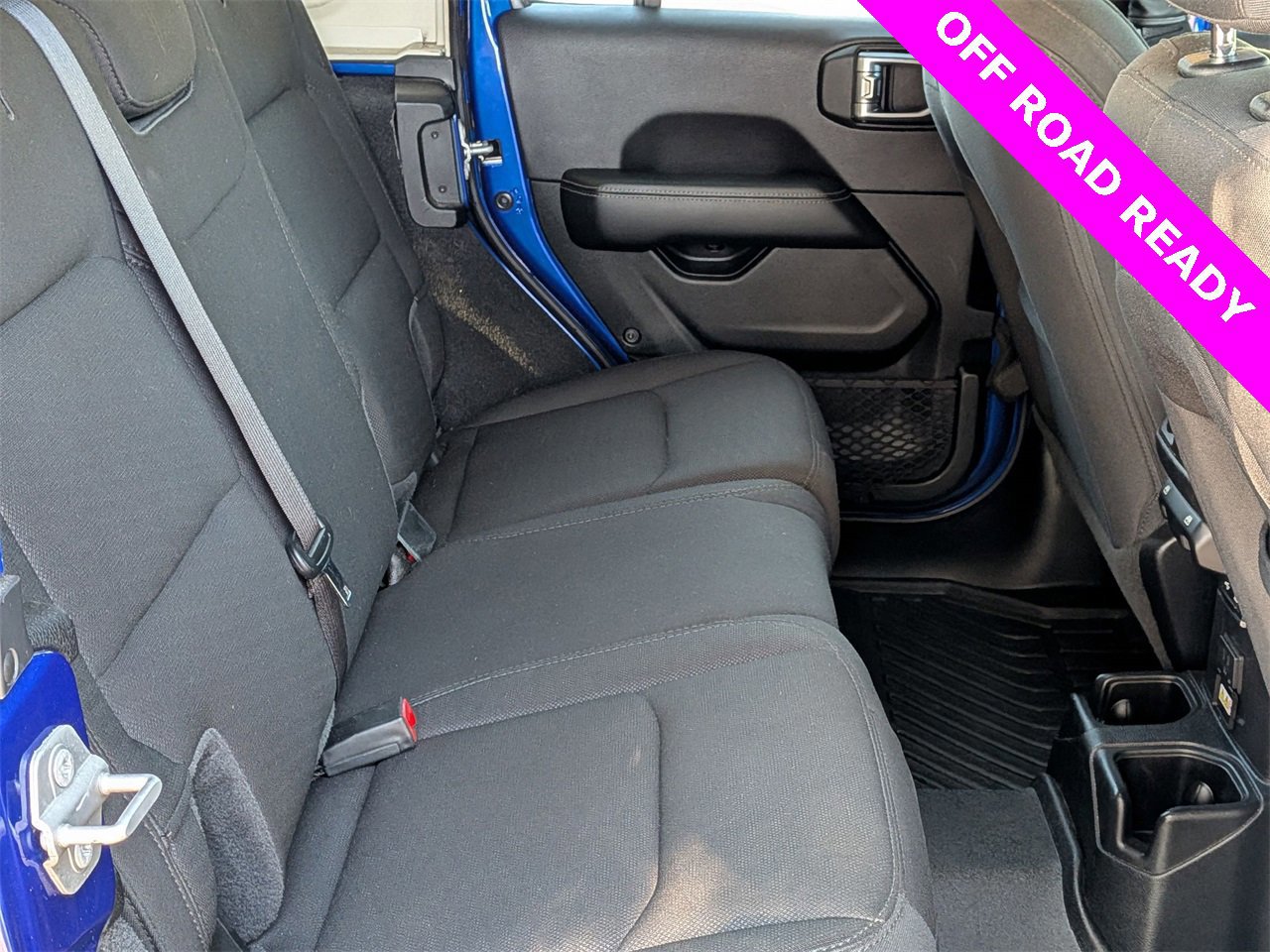 Used 2020 Jeep Wrangler Unlimited Sahara w/ Uconnect 4C Nav & Sound Group image 23