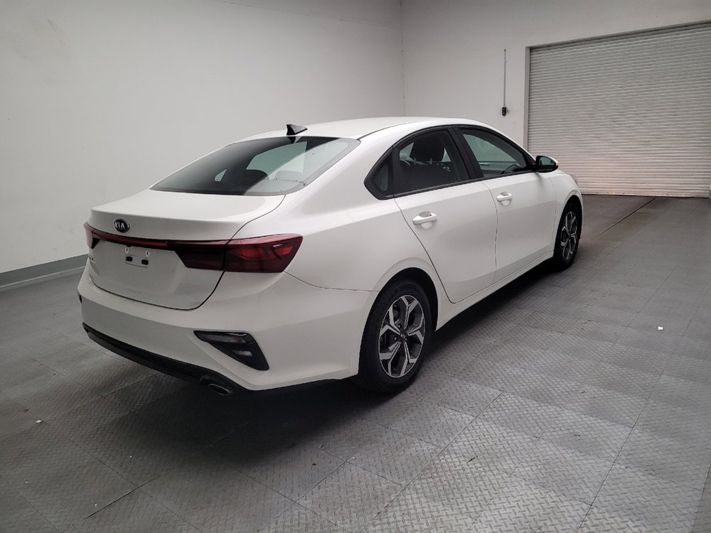 Used 2021 Kia Forte LXS FWD image 9
