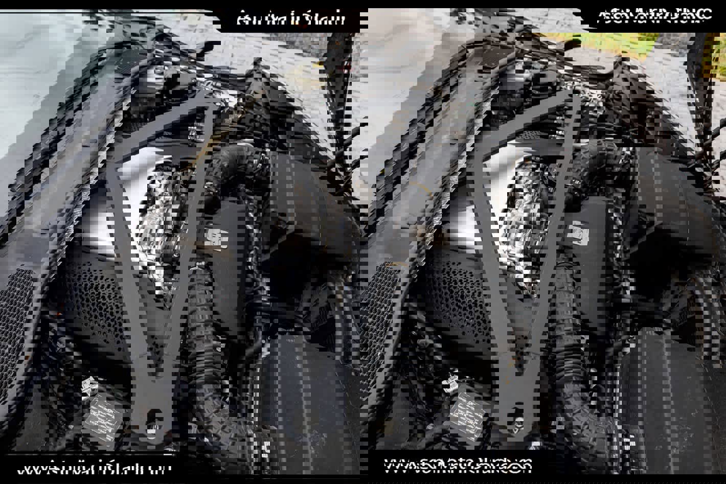 Used 2019 Aston Martin DB11 Volante image 63