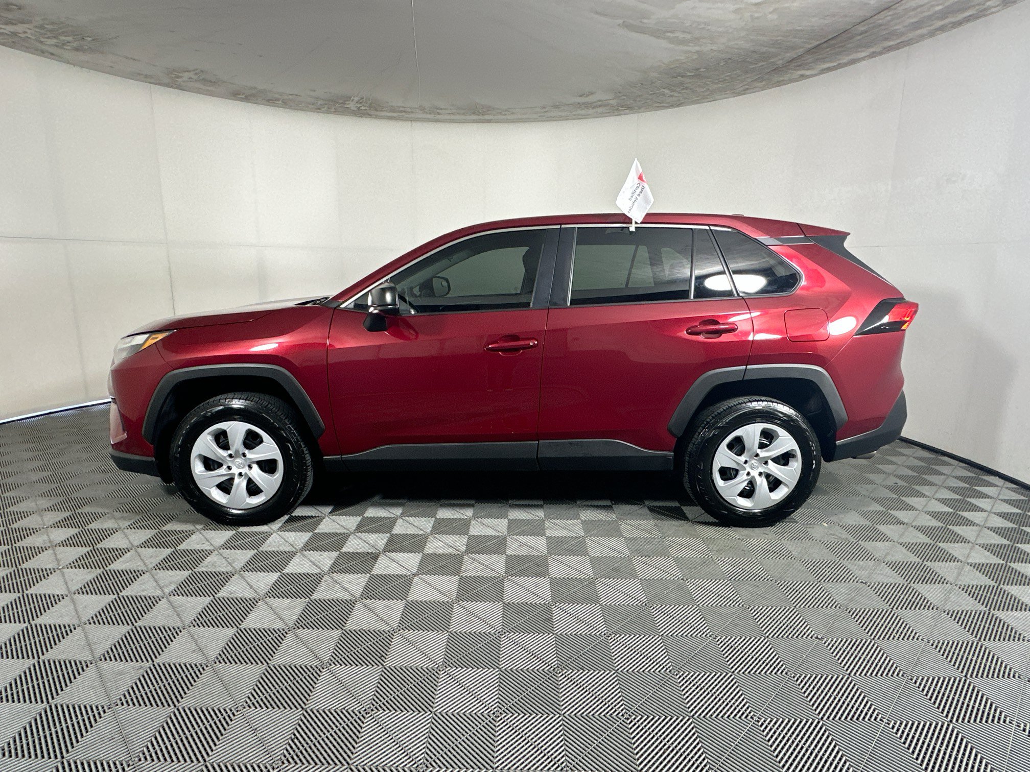 Certified 2023 Toyota RAV4 LE FWD image 6
