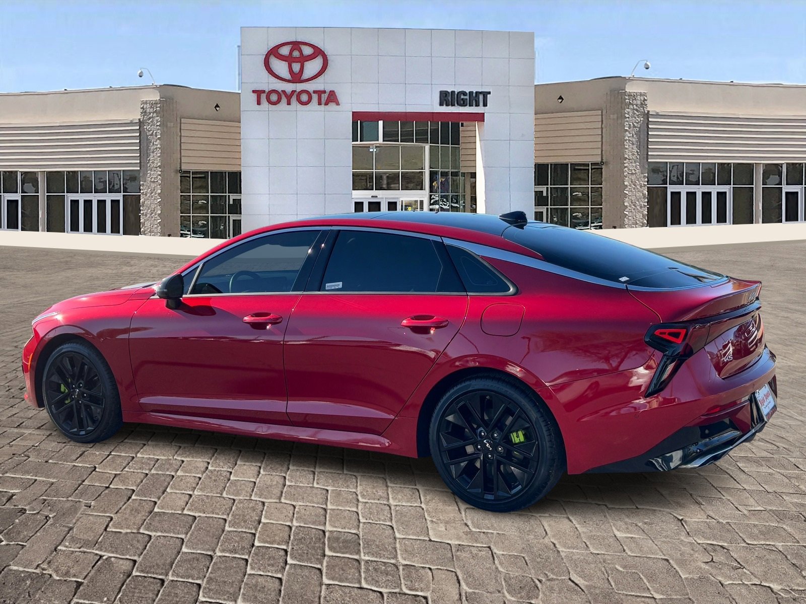 Used 2025 Kia K5 GT w/ GT1 Package image 4