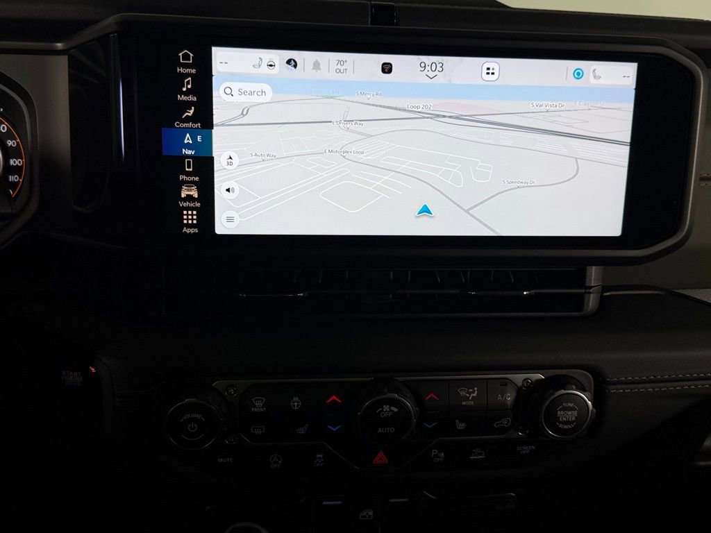 Used 2025 Jeep Gladiator Mojave AWD/4WD image 17