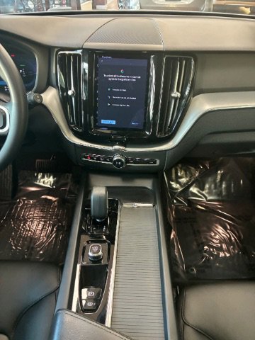 Used 2023 Volvo XC60 T8 Core w/ Climate Package image 29