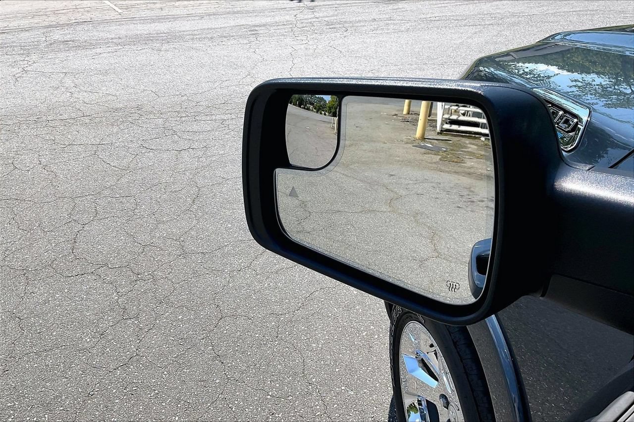 Used 2025 RAM 1500 Big Horn RWD image 28