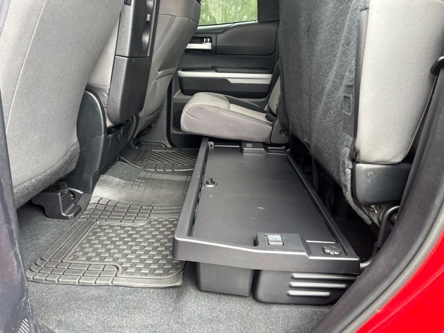 Used 2016 Toyota Tundra SR5 AWD/4WD image 29