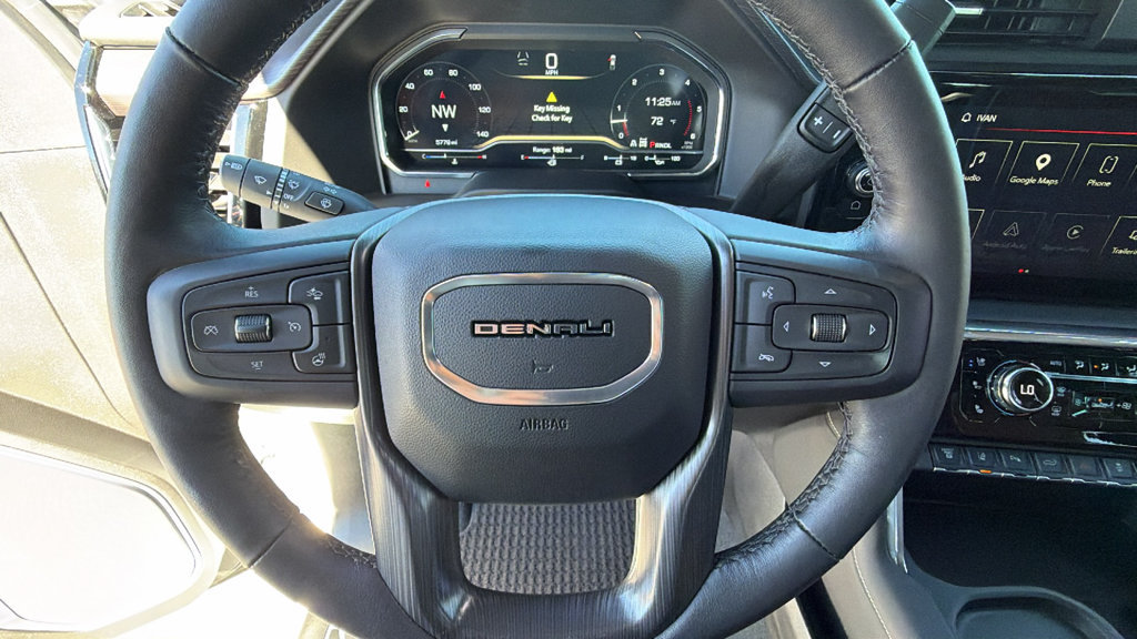 Used 2025 GMC Sierra 3500 Denali Ultimate AWD/4WD image 18