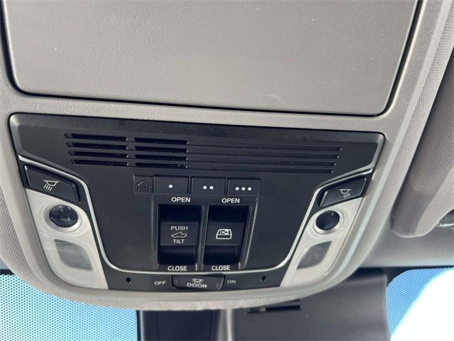 Used 2019 Honda Ridgeline RTL-E image 34