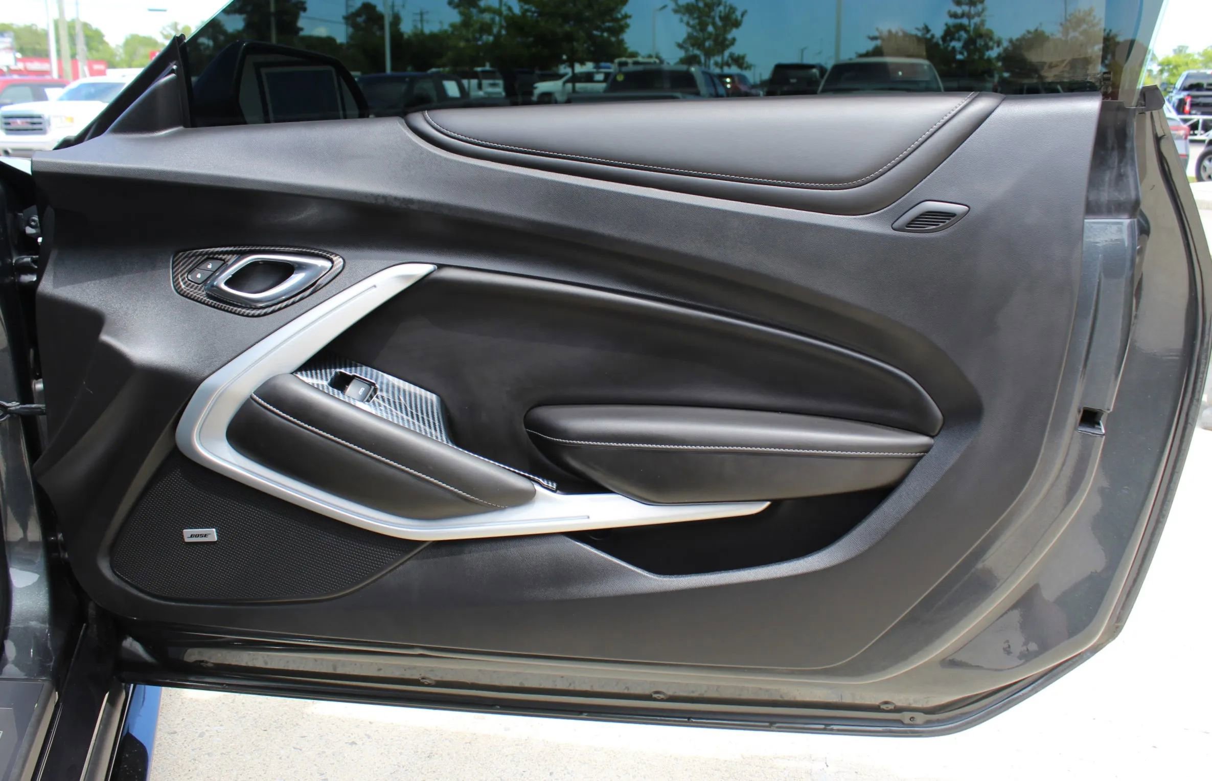 Used 2016 Chevrolet Camaro SS RWD image 20