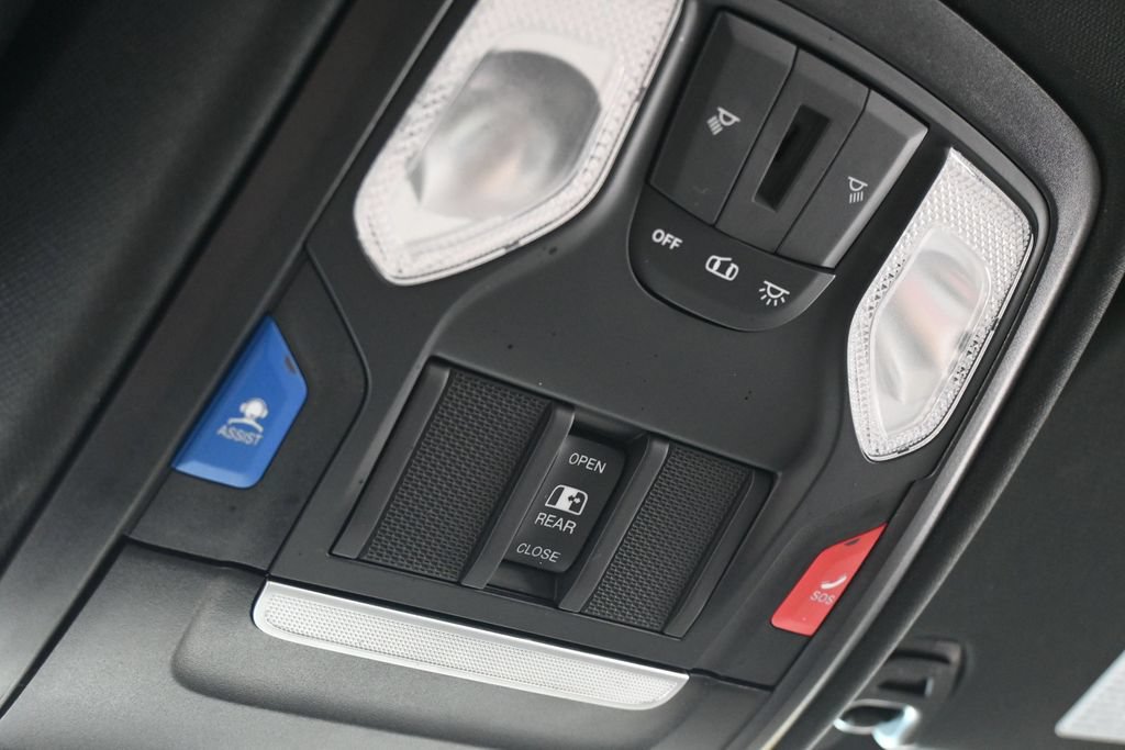 Used 2023 RAM 1500 Big Horn AWD/4WD image 24