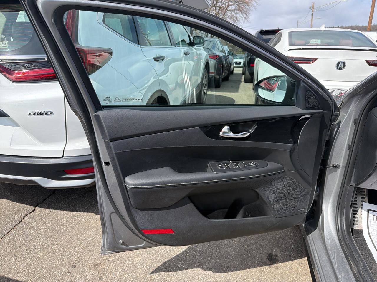 Used 2023 Kia Forte GT-Line w/ GT-Line Premium Package FWD image 15