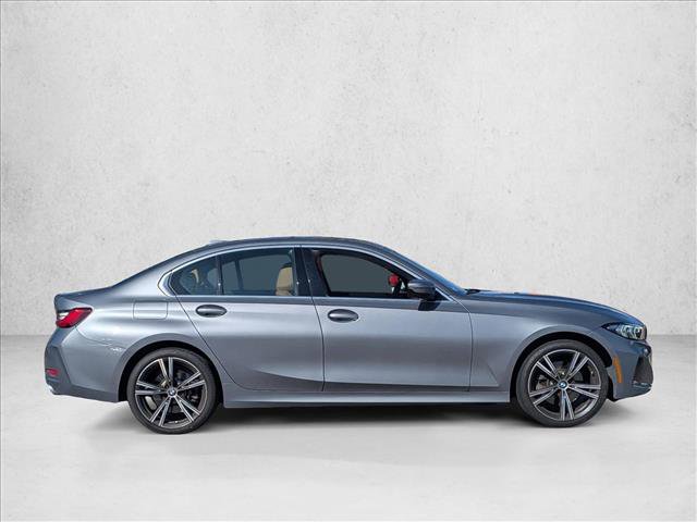 Used 2023 BMW 330i xDrive Sedan w/ Premium Package AWD/4WD image 4
