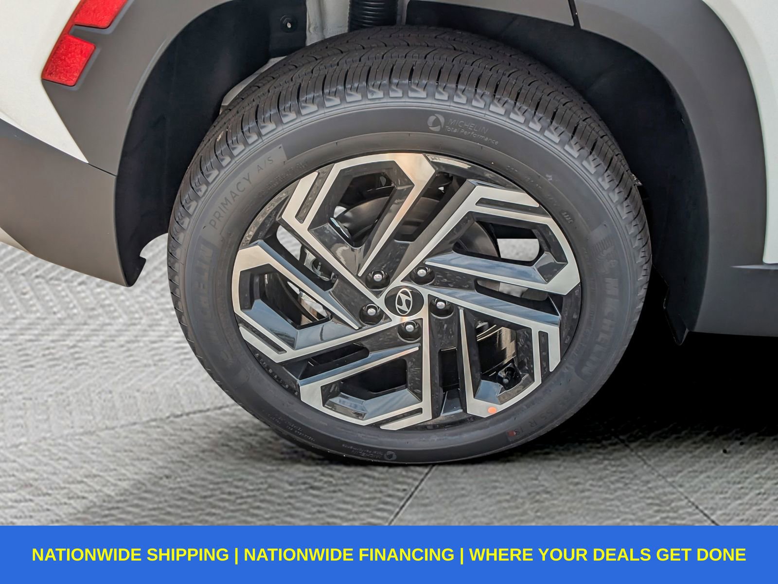 New 2025 Hyundai Tucson Limited image 15