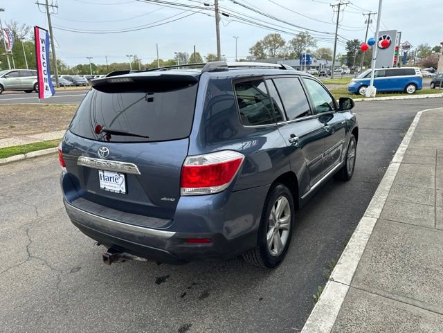 Used 2013 Toyota Highlander Limited AWD/4WD image 6