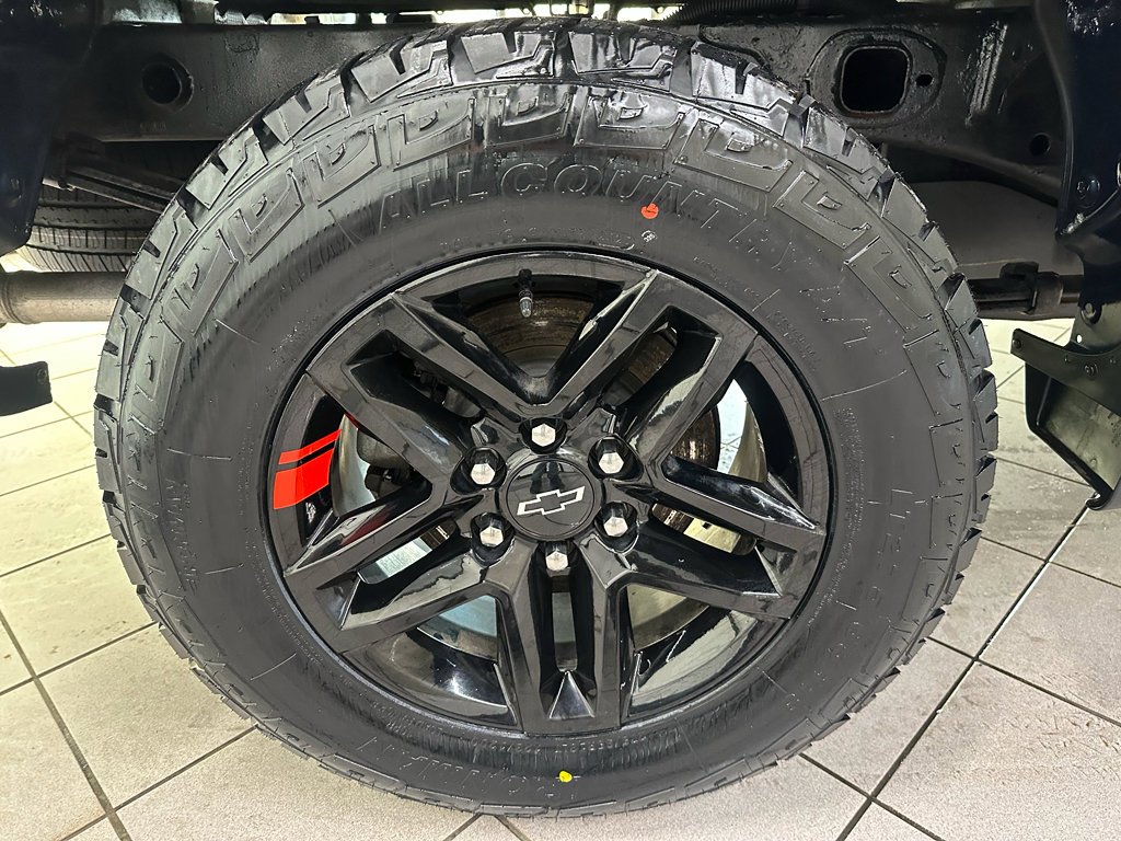 Certified 2023 Chevrolet Silverado 1500 LT Trail Boss w/ Convenience Package II AWD/4WD image 18