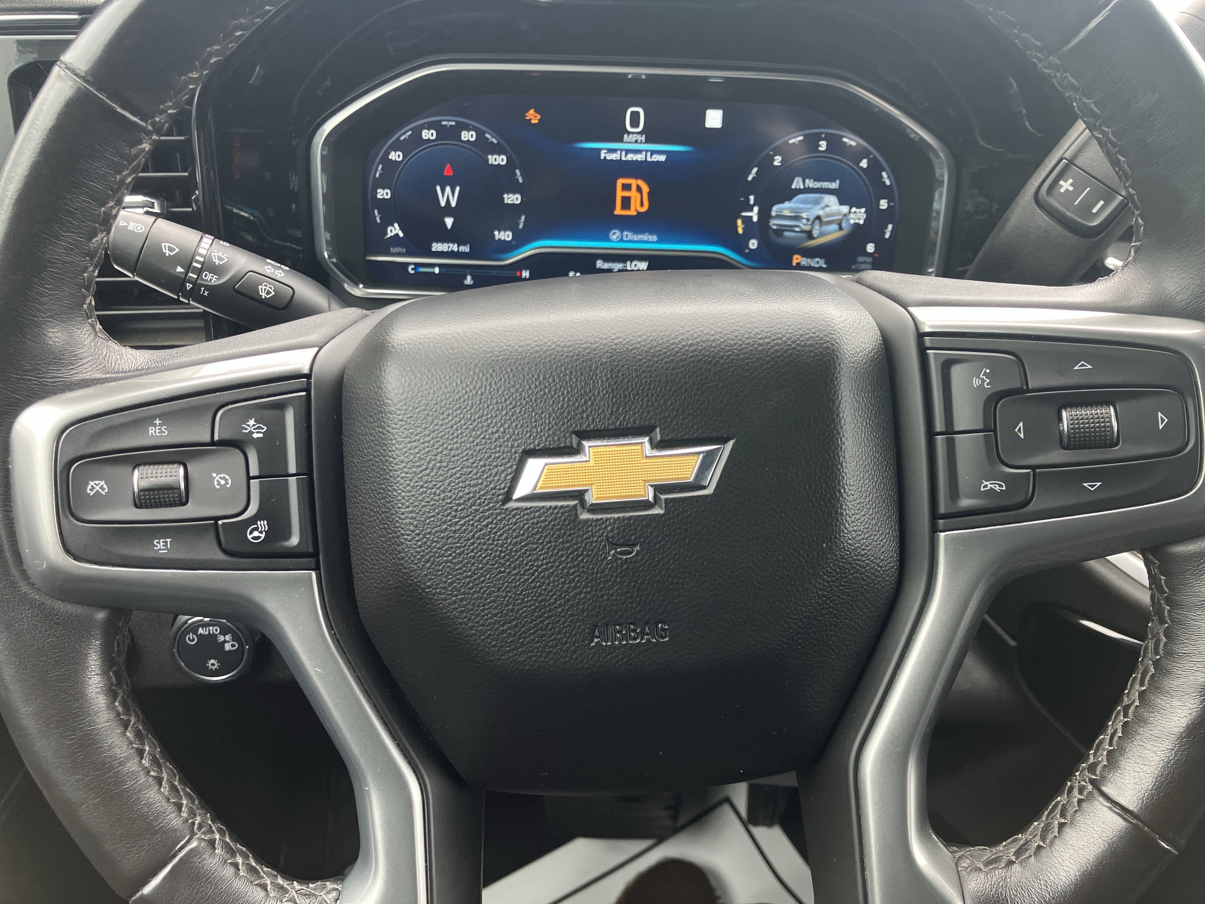 Used 2022 Chevrolet Silverado 1500 LT image 23