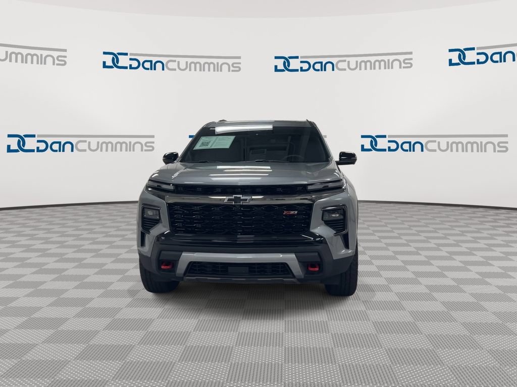 Used 2026 Chevrolet Traverse Z71 w/ Driver Confidence Package AWD/4WD image 3