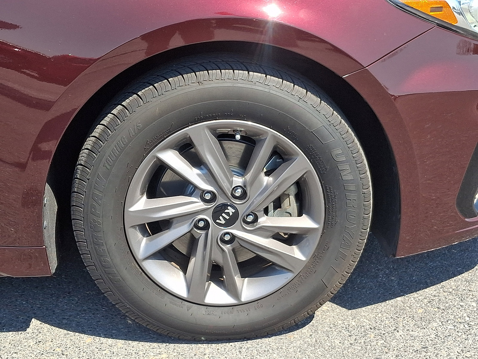 Used 2020 Kia Optima LX image 9