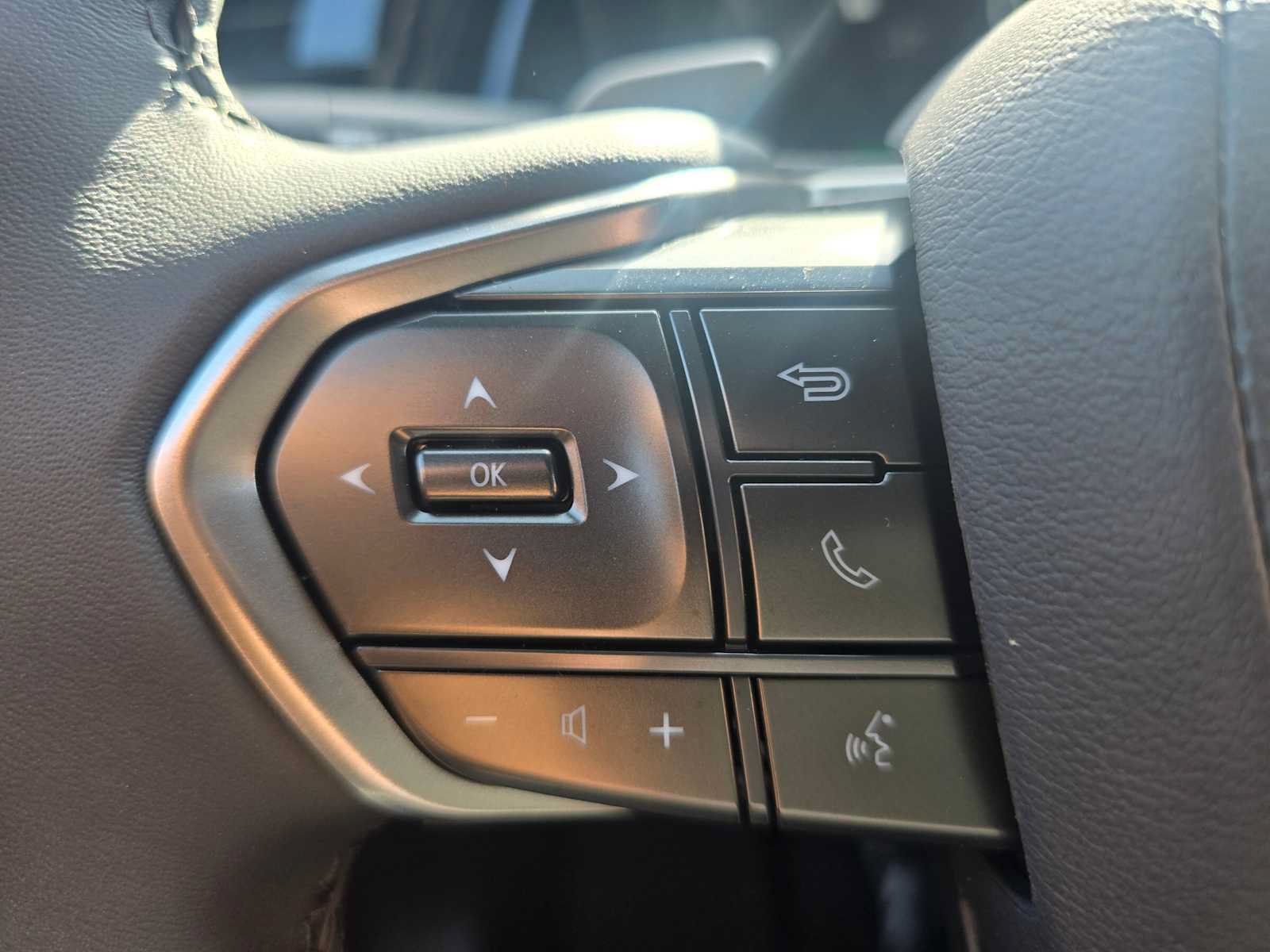 New 2026 Lexus RX 350h AWD/4WD image 34
