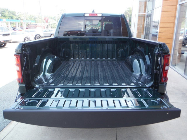 New 2027 RAM 1500 4x4 Crew Cab image 17