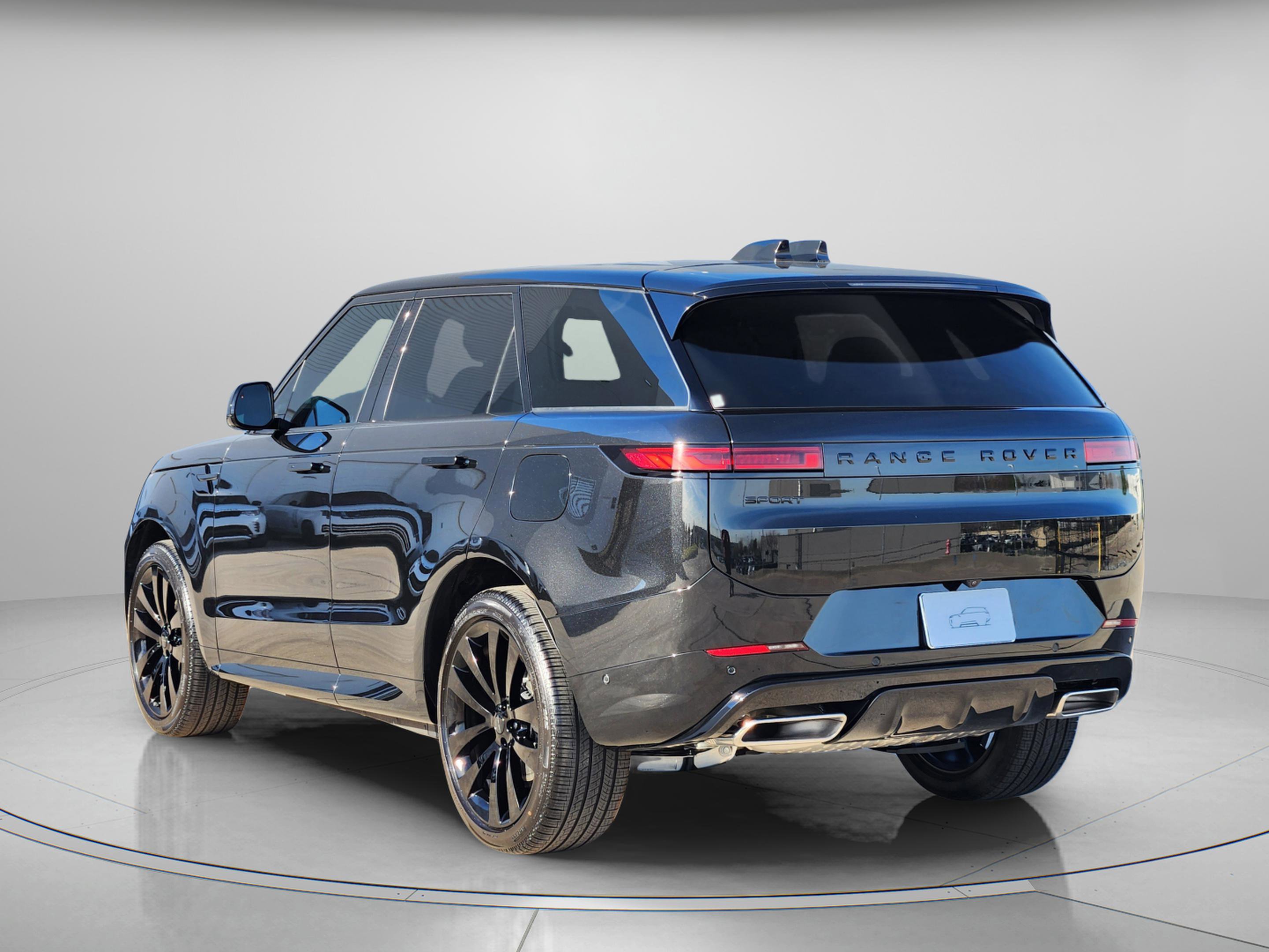New 2026 Land Rover Range Rover Sport Dynamic SE AWD/4WD image 3