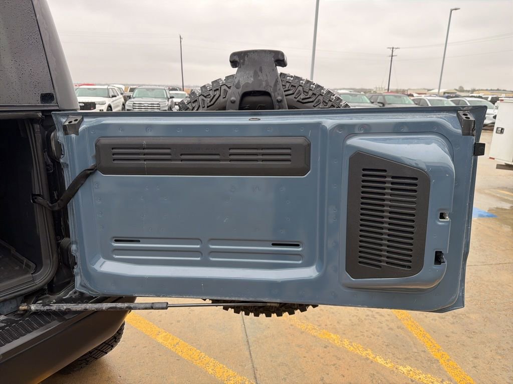 Used 2024 Ford Bronco Black Diamond image 24