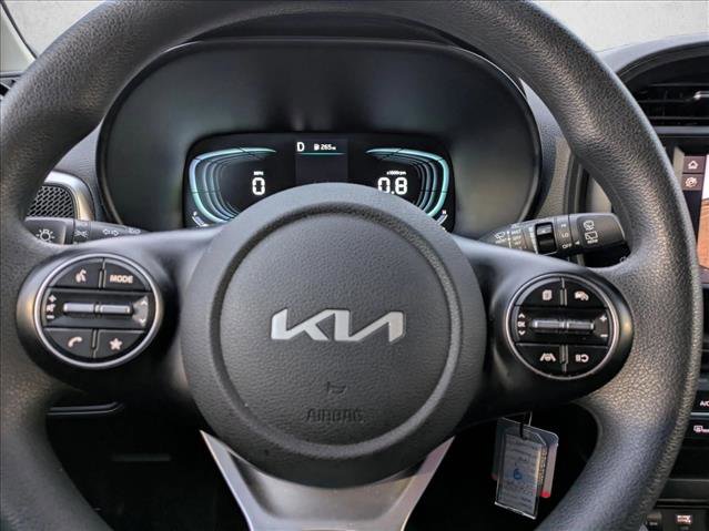 Used 2024 Kia Soul LX w/ Option Group 015 image 14