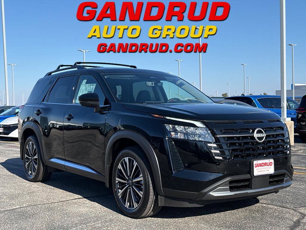 New 2026 Nissan Pathfinder Platinum AWD/4WD image 1