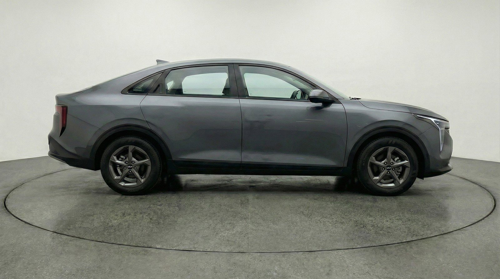 Used 2025 Kia K4 LXS image 11