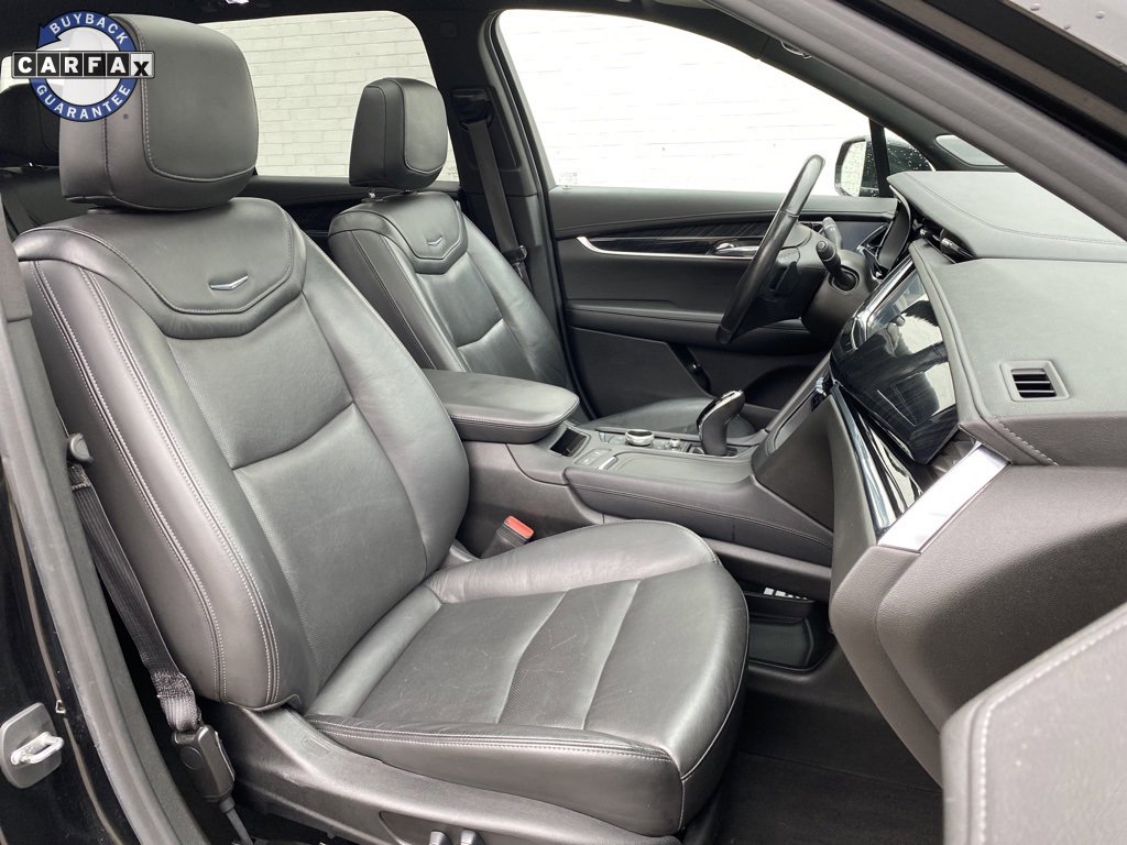 Used 2020 Cadillac XT6 Premium Luxury image 14