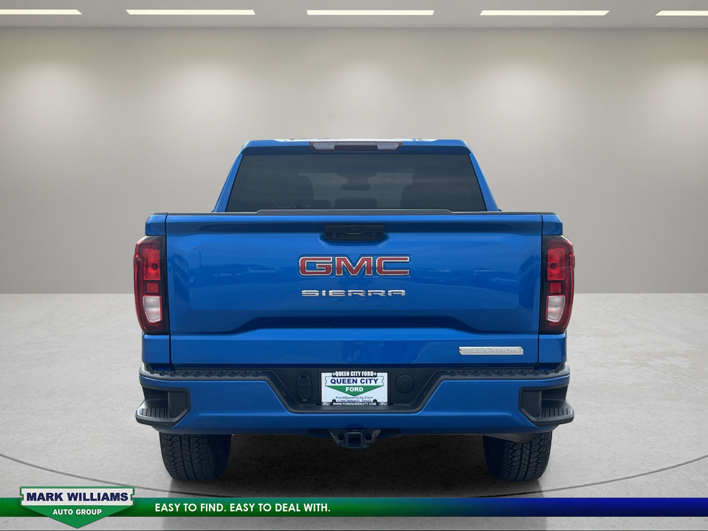 Used 2023 GMC Sierra 1500 Elevation AWD/4WD image 11