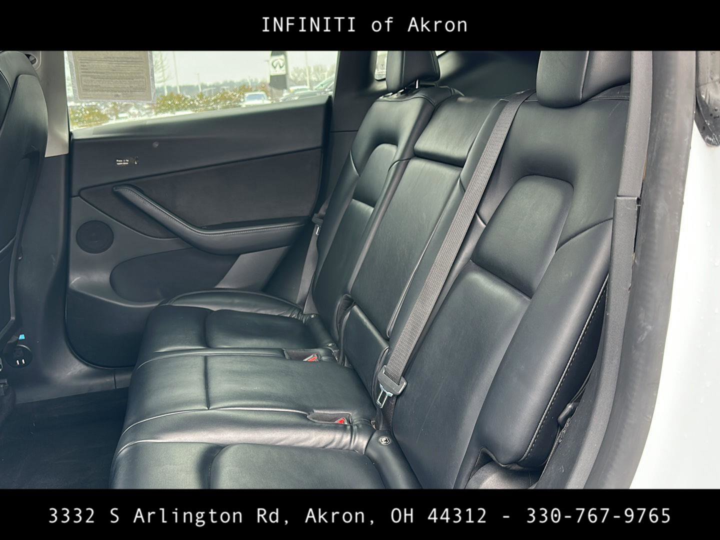 Used 2022 Tesla Model Y Long Range image 32