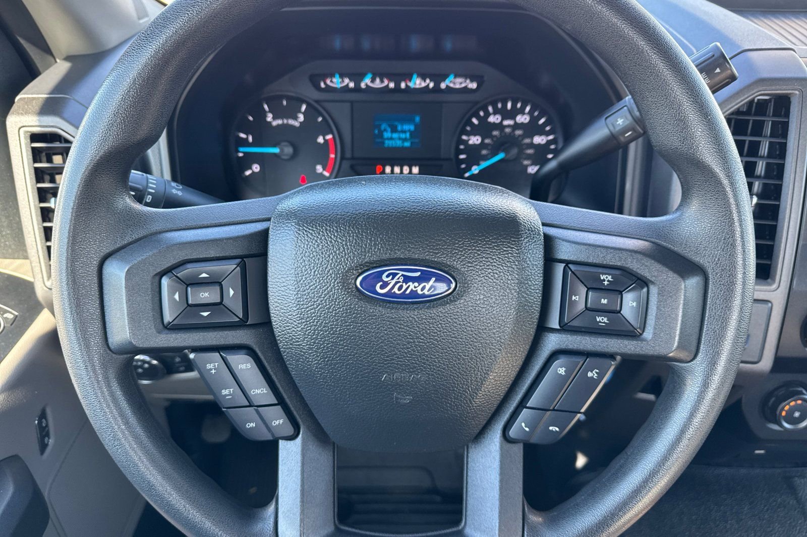 Used 2022 Ford F550 16Ft Stakebed image 21