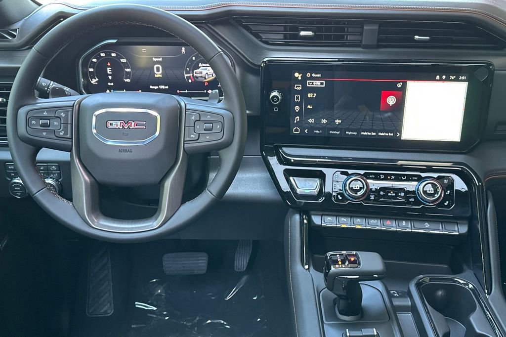 New 2026 GMC Sierra 1500 AT4 w/ AT4 Premium Package AWD/4WD image 14