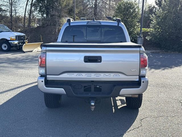Used 2020 Toyota Tacoma TRD Off-Road w/ Technology Package image 3