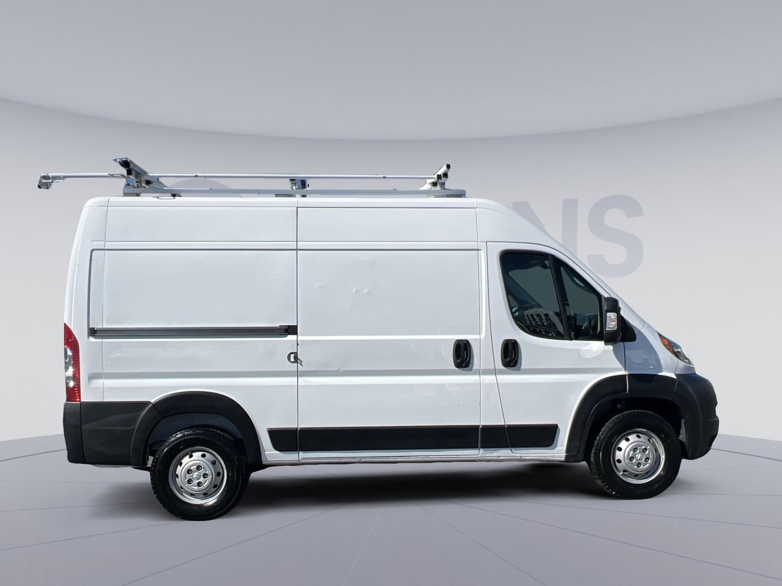 Used 2020 RAM ProMaster 2500 w/ Interior Convenience Group FWD image 12