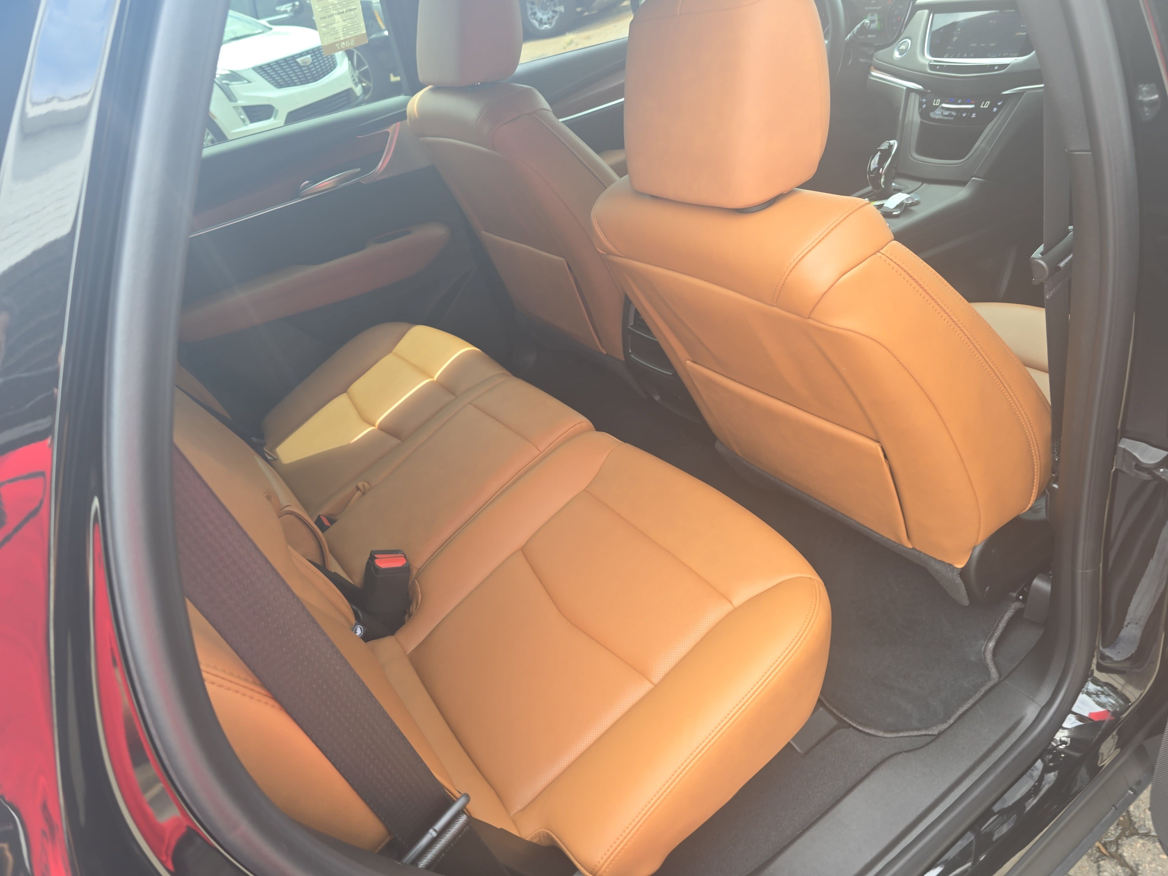 Used 2026 Cadillac XT5 Premium Luxury w/ Driver Assist Package AWD/4WD image 11