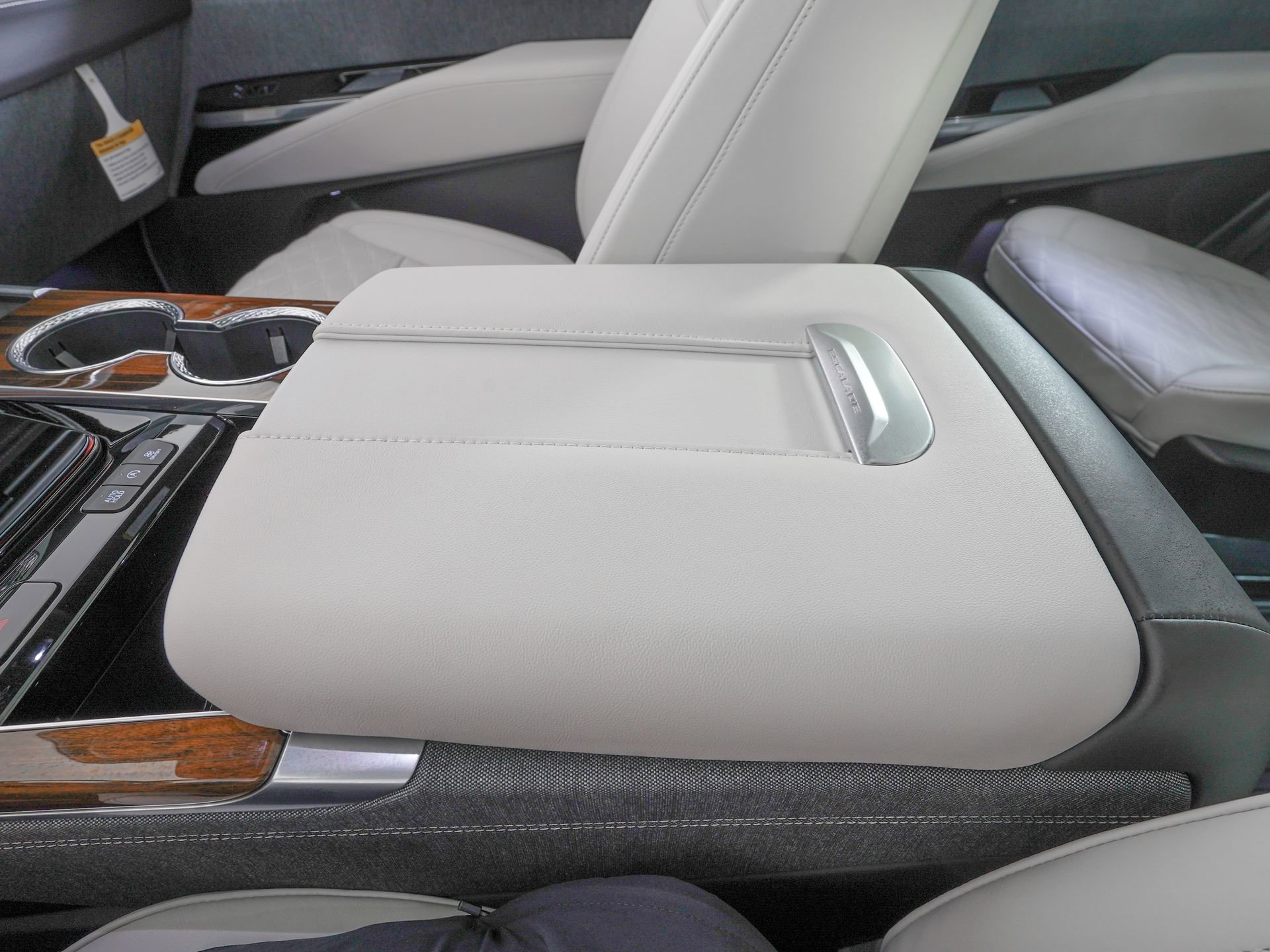 Used 2026 Cadillac Escalade Platinum Sport w/ LPO, Floor Liner Package image 32