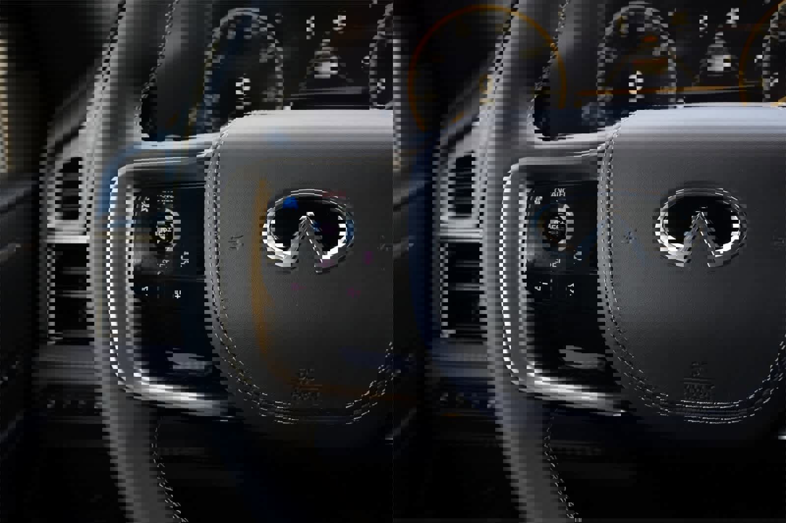 New 2026 INFINITI QX80 4WD w/ Sport Exterior Package image 10