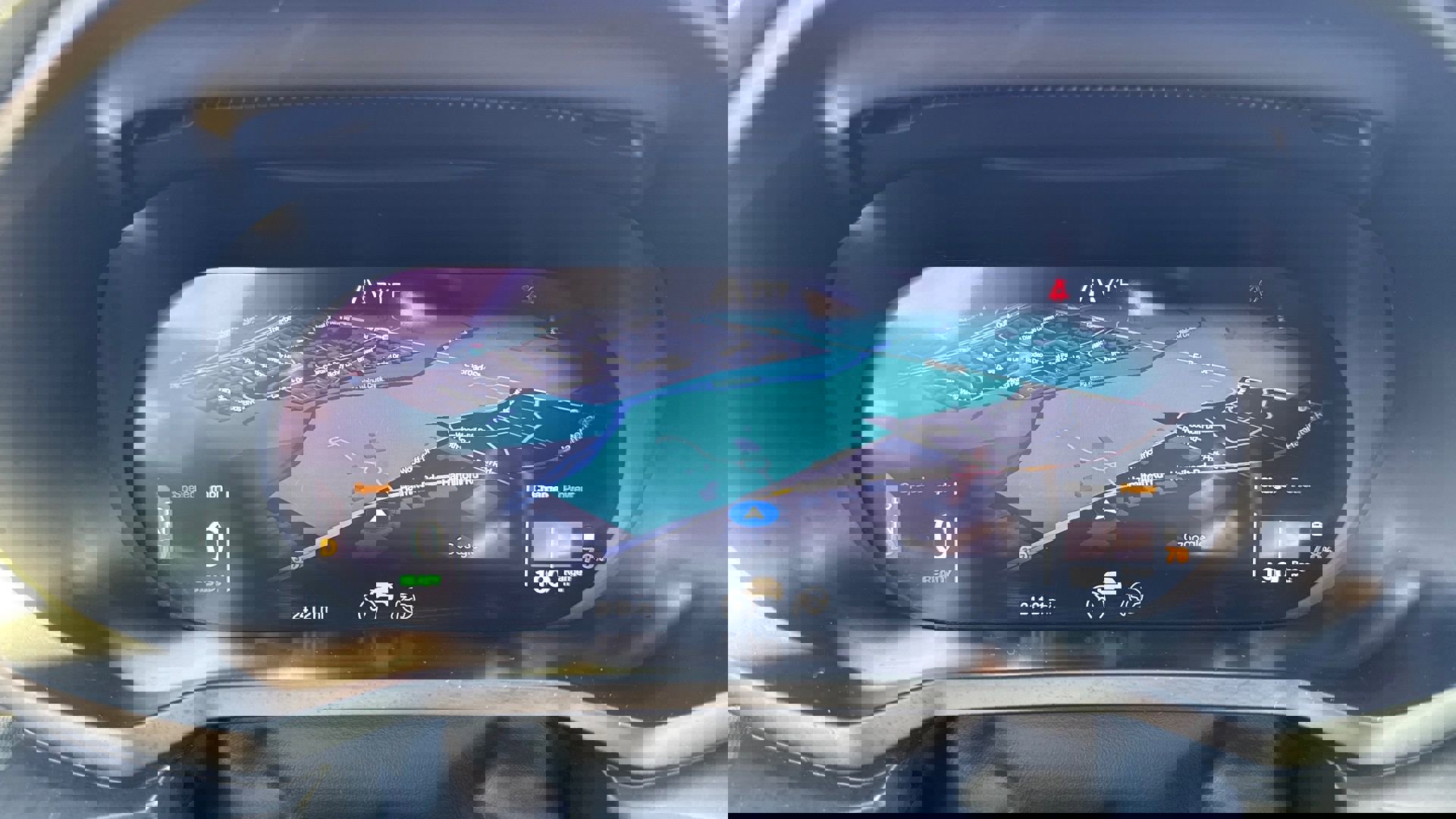 Used 2023 Polestar Polestar 2 w/ Pilot Pack image 17