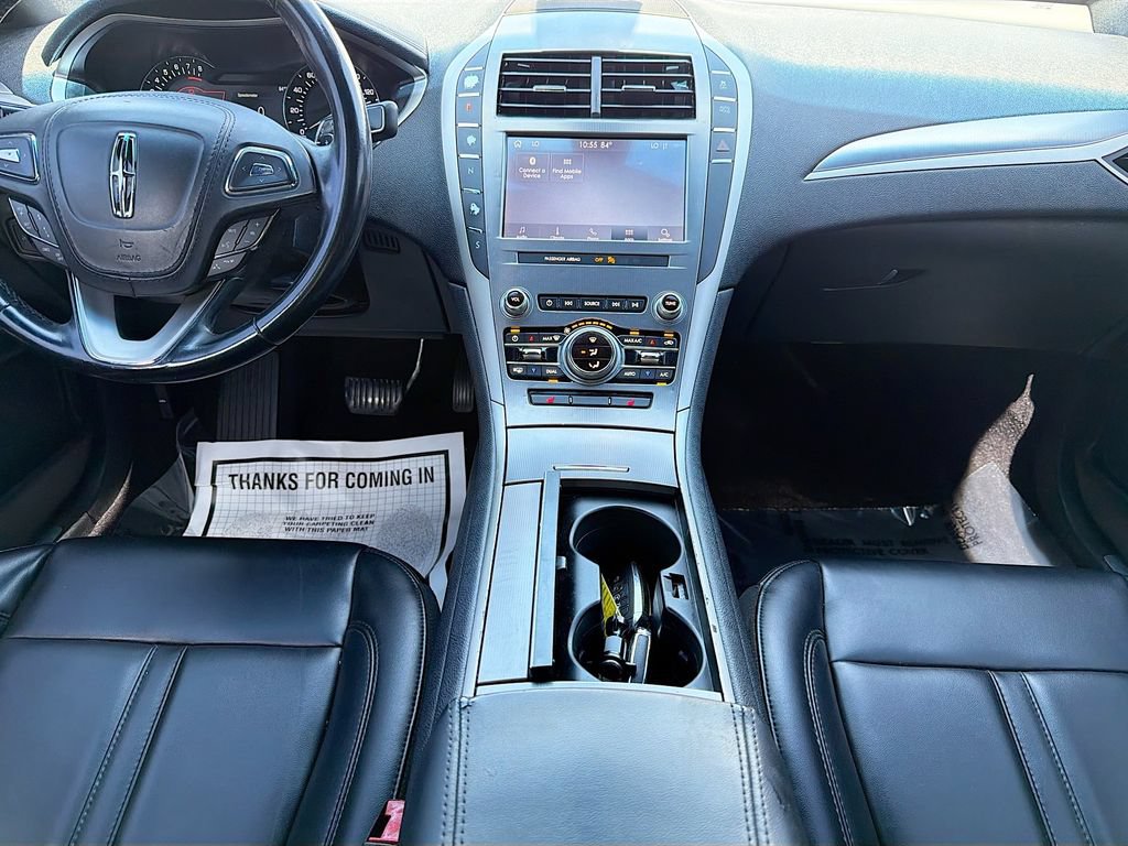 Used 2020 Lincoln MKZ FWD image 17